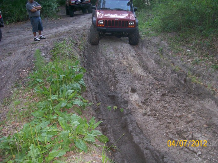 2012-Apr-07HGR4X4_nightride 046